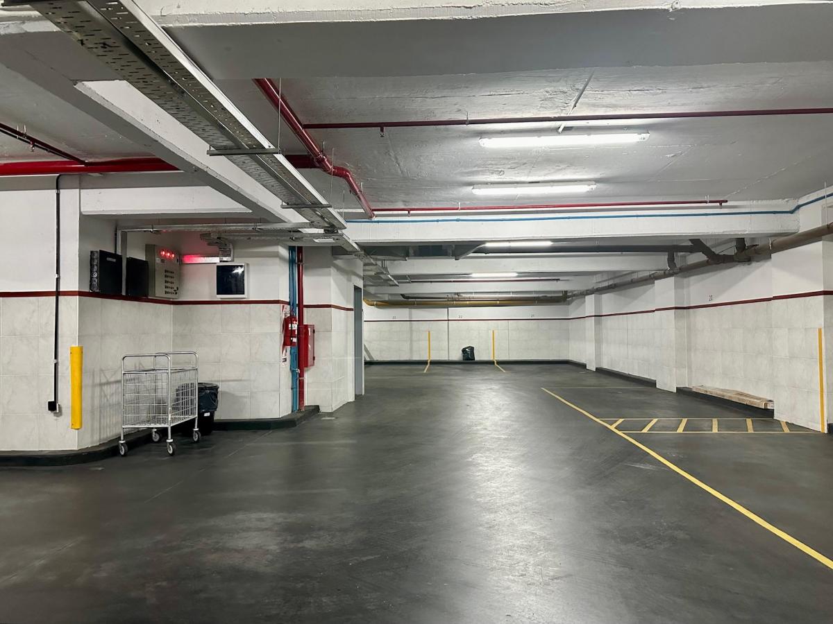 Departamento 4 Amb Mas Dependencia y Cochera en Venta en Flores Full Amenities 5