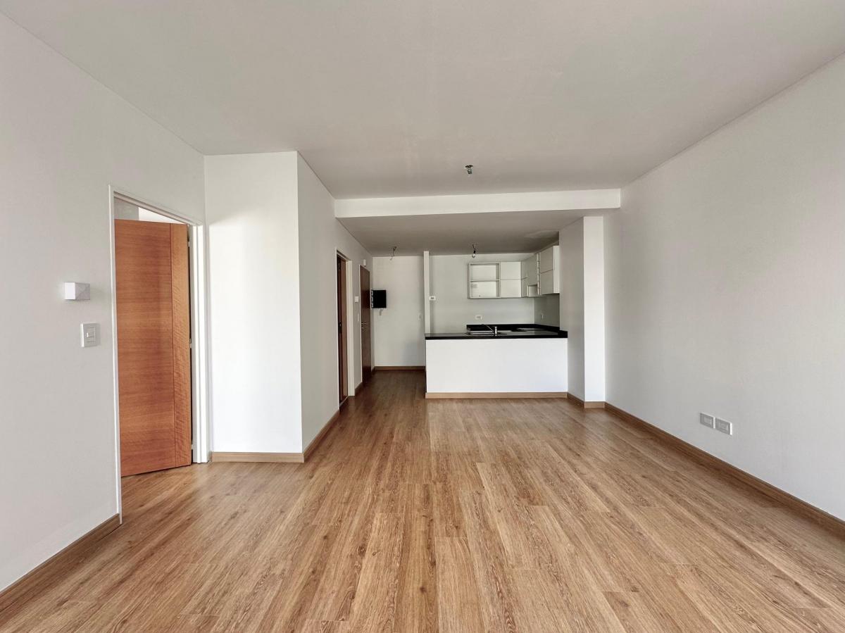 AMPLIO DEPARTAMENTO DE 2 AMBIENTES EN VENTA EN PALERMO