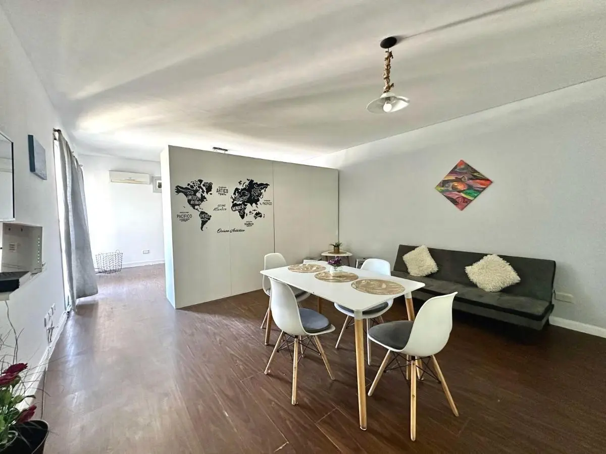 Departamento 2 ambientes amplios y luminoso en Centro, excelente inversión Apto crédito 5