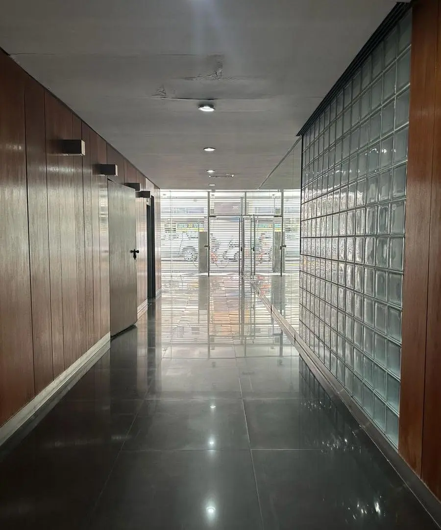 Departamento 2 ambientes amplios y luminoso en Centro, excelente inversión Apto crédito 2