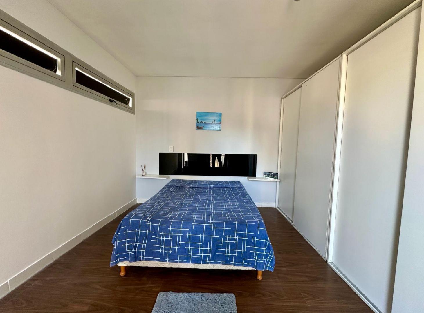 Departamento 2 ambientes amplios y luminoso en Centro, excelente inversión Apto crédito