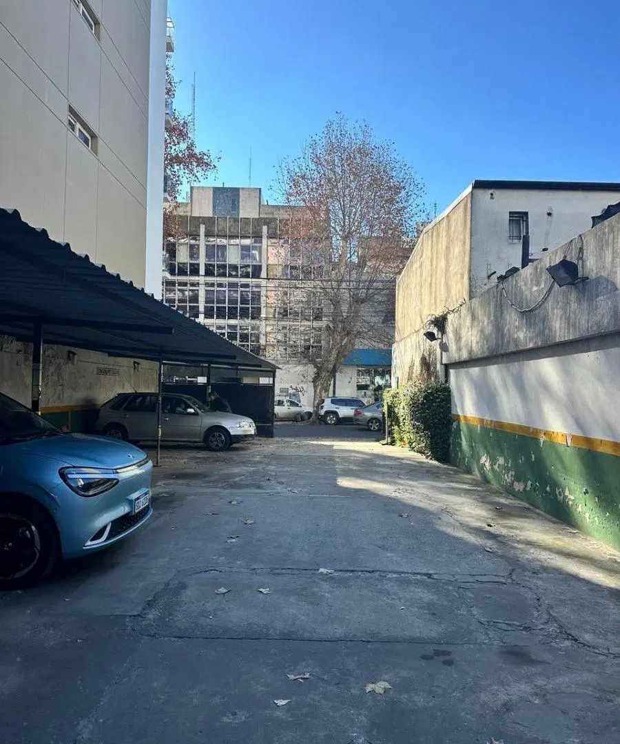 TERRENO / LOTE EN VENTA / IDEAL EMPRENDIMIENTO / CENTRO DE LOMAS DE ZAMORA / LAS LOMITAS 5