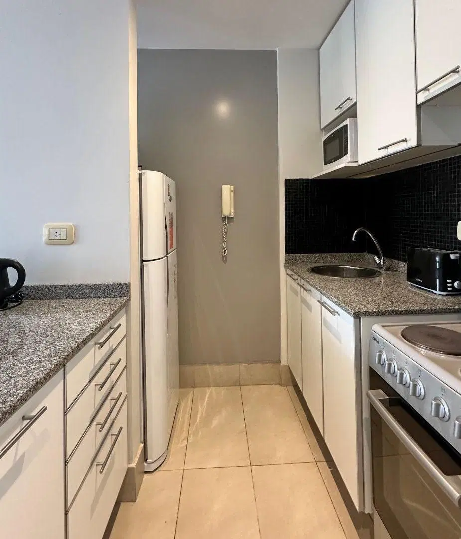 ALQUILER LAS CAÑITAS, 2 AMB, PISO ALTO, SUPER LUMINOSO, AMOBLADO 4