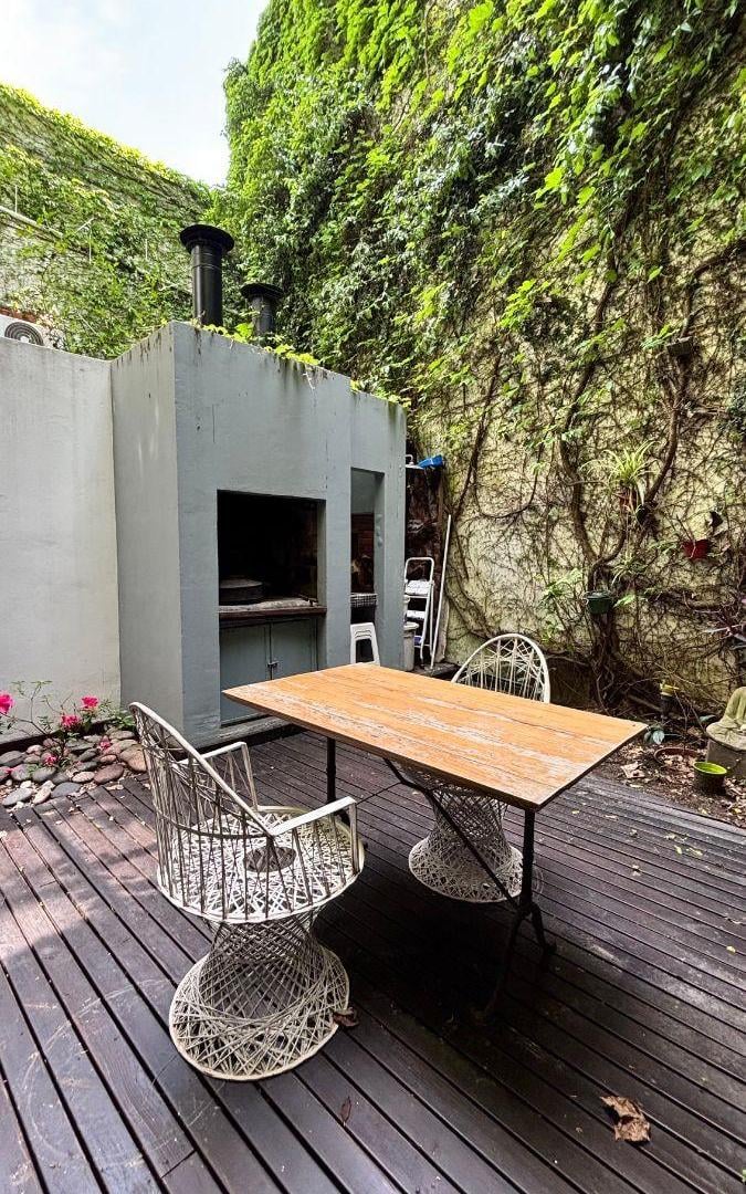 Foto de CHACARITA, DUPLEX DOS AMBIENTES EN PH, JARDIN, MUY LUMINOSO., imagen 2