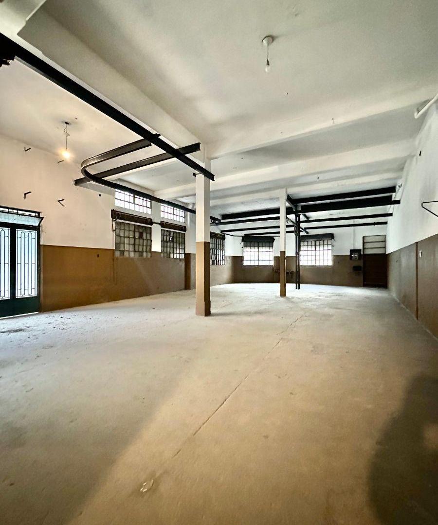 Foto de LOCAL / GALPÓN COMERCIAL EN ALQUILER – AVELLANEDA, imagen 5