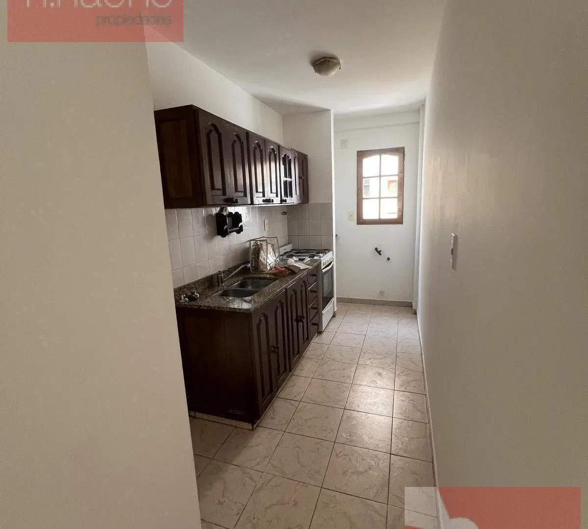 ALQUILA DEPARTAMENTO 1 DORMITORIO 4