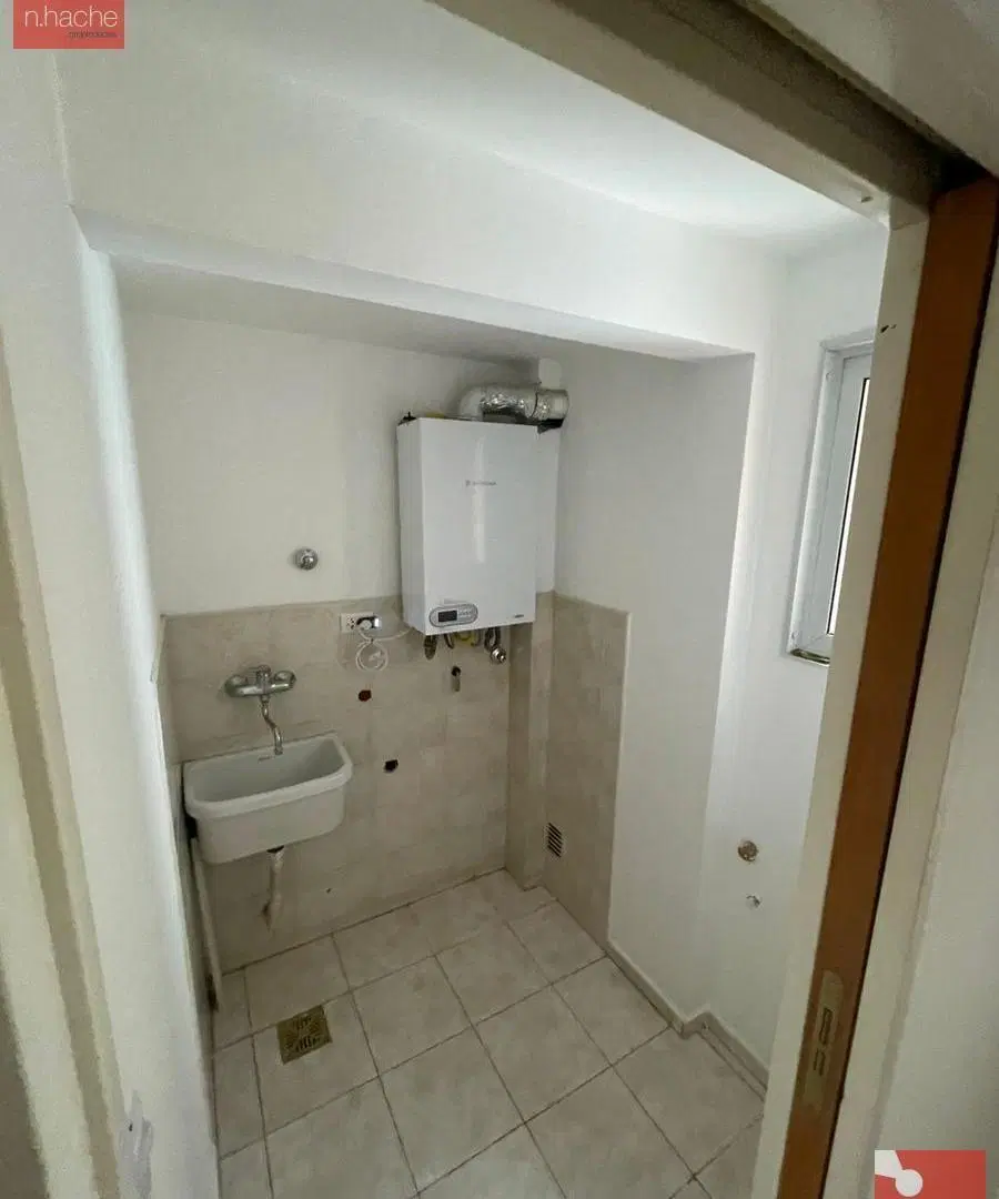ALQUILA EXCELENTE SEMIPISO 3 DORMITORIOS 2