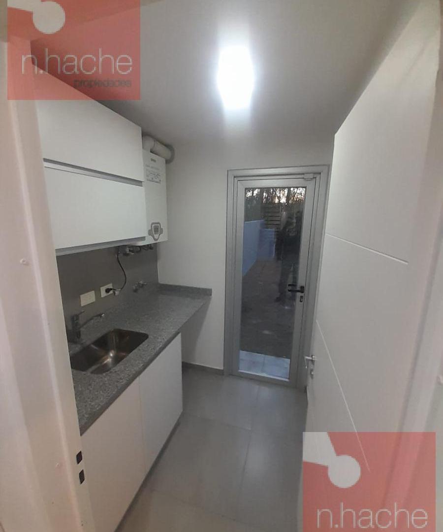 Foto de VENDE PH - BARRIO RINCON DEL VALLE - CENTENARIO, imagen 2