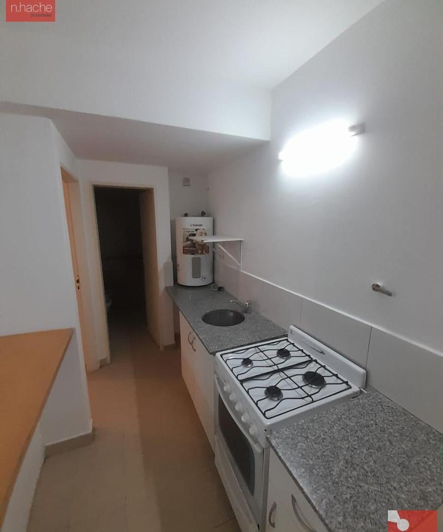 Foto de ALQUILA DEPTO CENTRICO DE 1 DORM, imagen 5