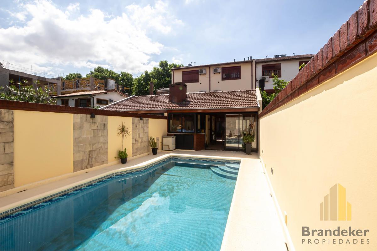 Impecable Triplex de 6 Ambientes con Pileta Climatizada y Detalles de Categoría. 4