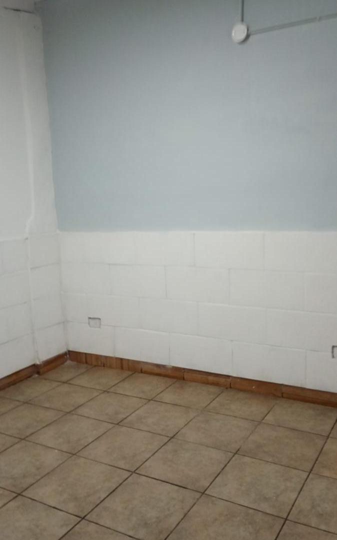 Foto de Departamento de 2 ambientes con patio propio., imagen 4
