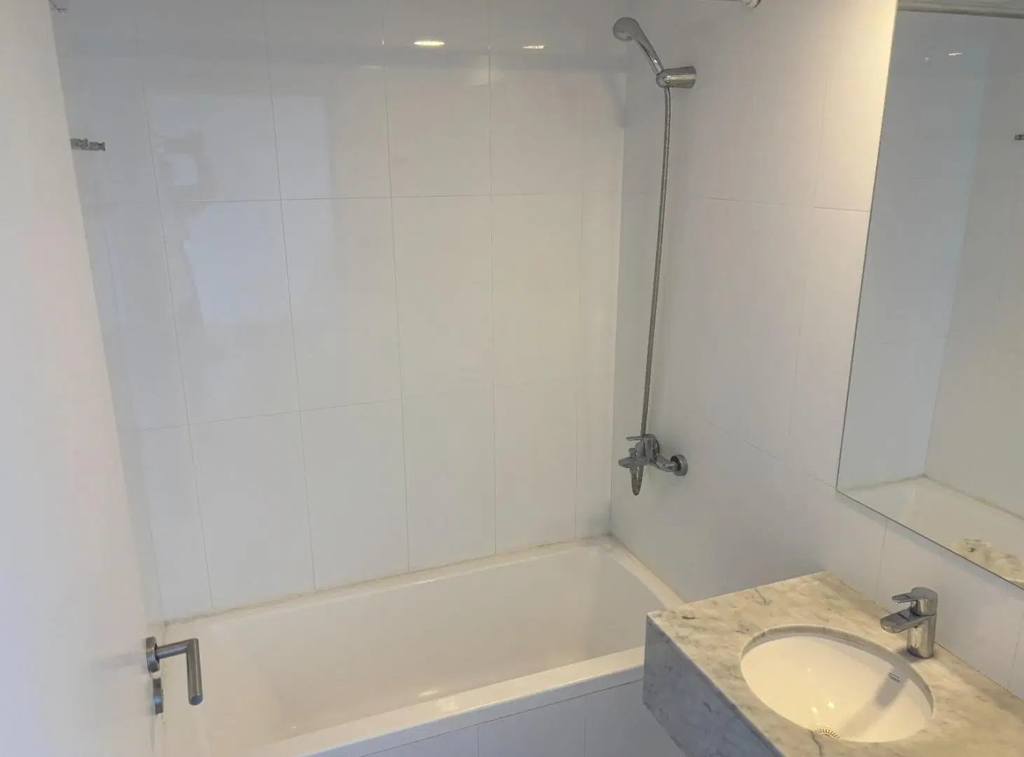 Departamento de 2 ambientes con cochera. Full Amenities. Venice, Torre Galatas. 3