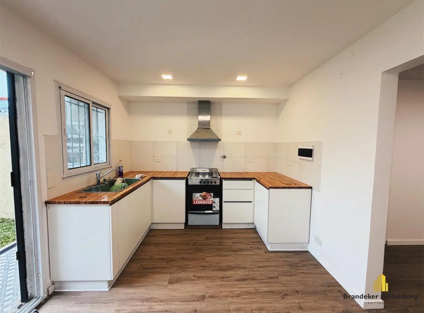 Tríplex 4 Ambientes a Estrenar con Jardín, Suite y Playroom - Munro 2