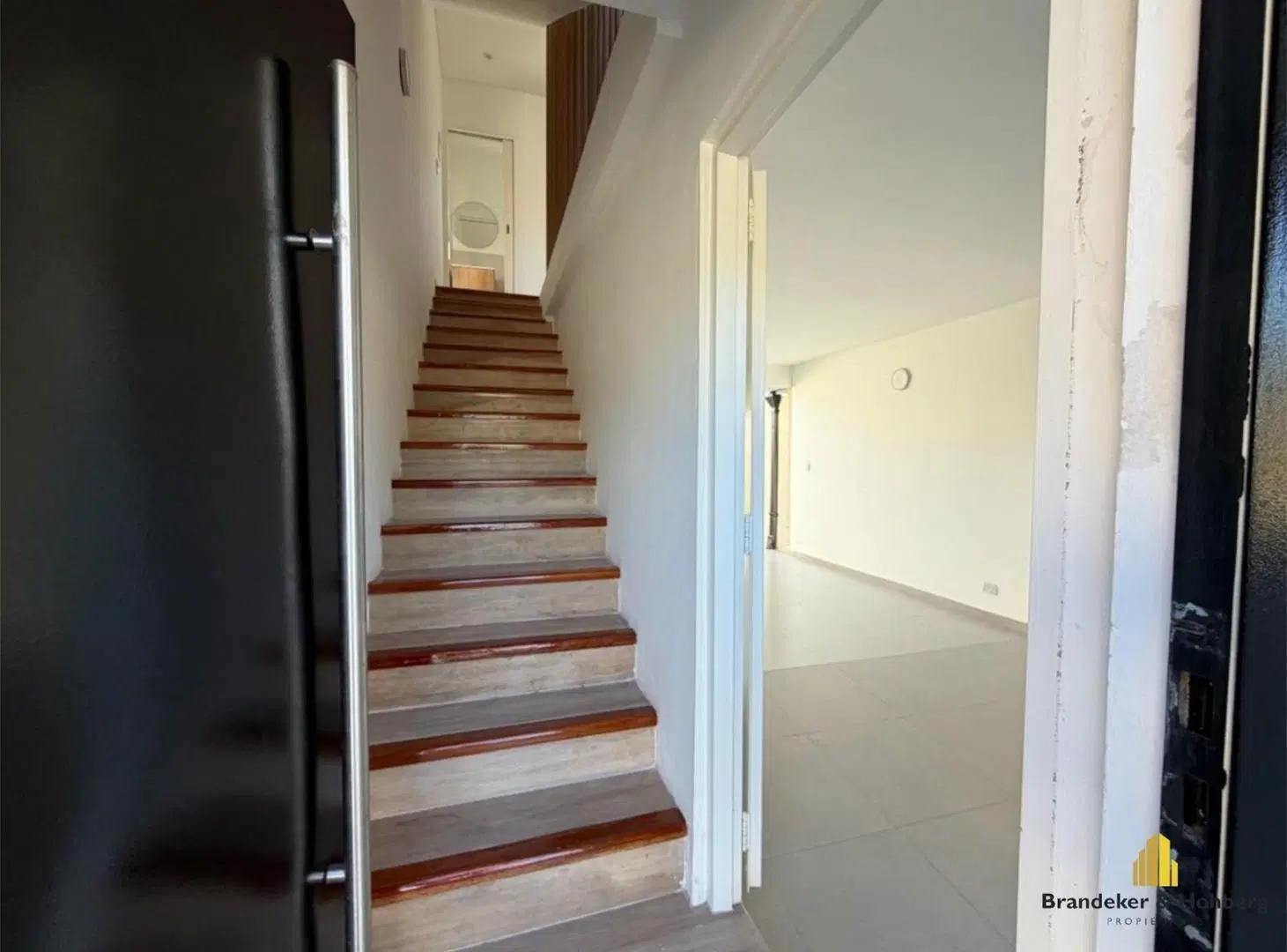 Dúplex 2 Ambientes a Estrenar con Cochera, Jardín y Balcones – Tigre Centro 5