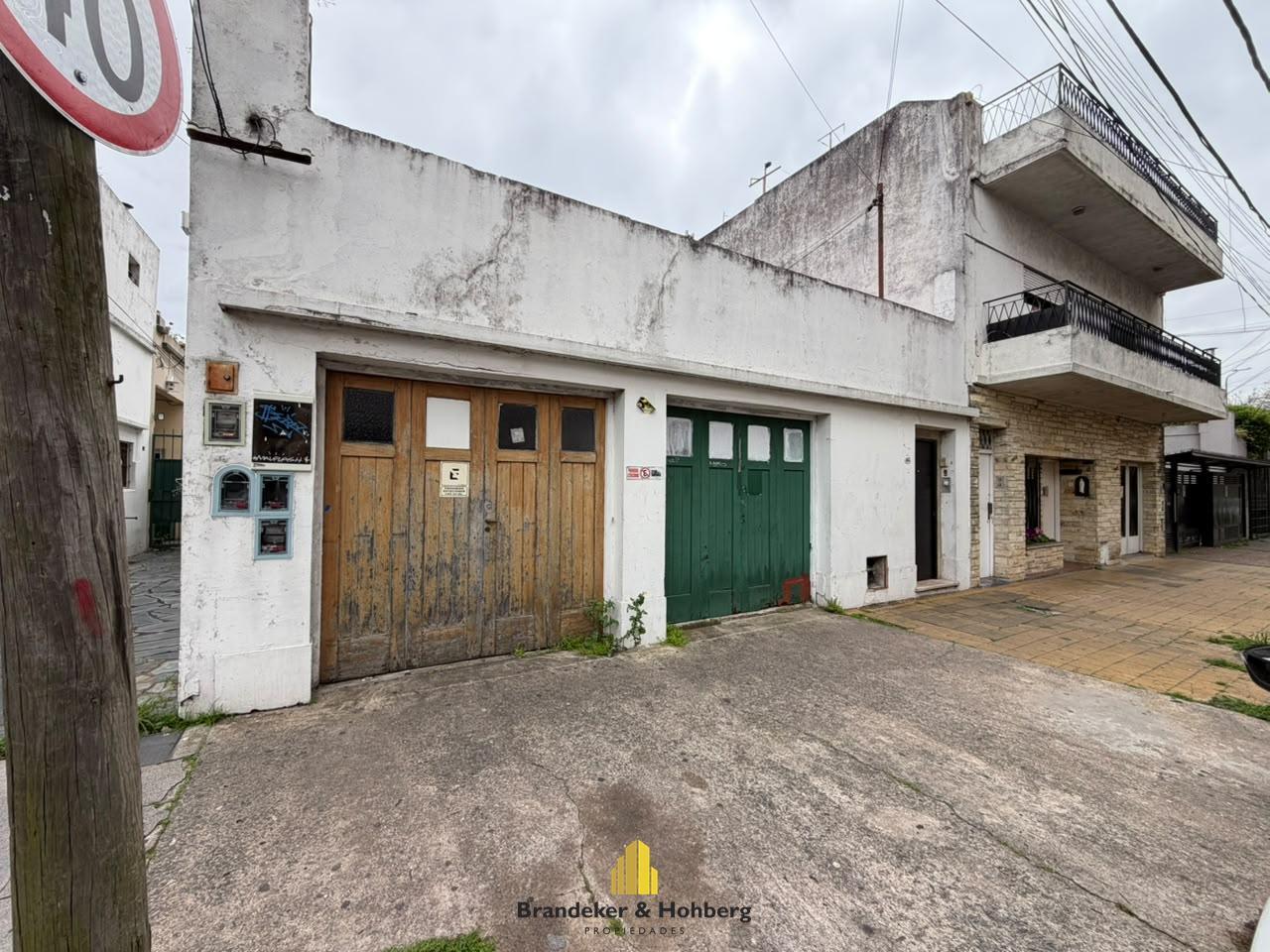 Foto de Terreno Apto 3 Unidades o 2 Triplex - A pasos de Av. maipu., imagen 1