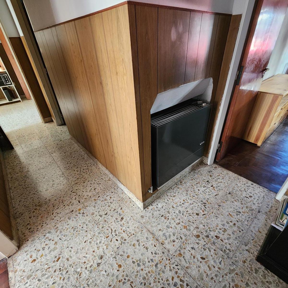 Foto de CASA EN VENTA- PH 3 DORM-PATIO-GARAJE-AL FRENTE, imagen 3