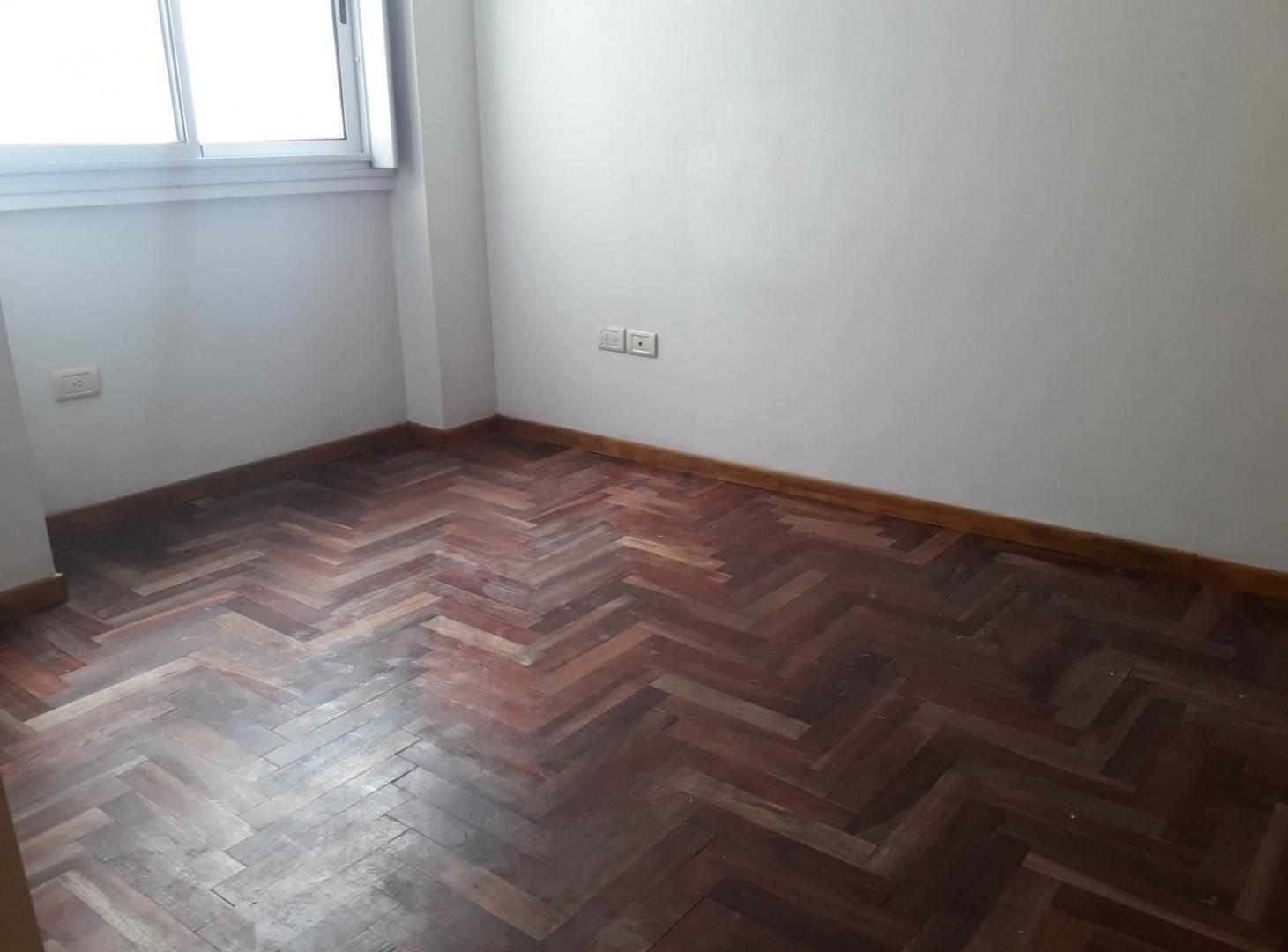 Foto de EXCELENTE DTO-2 DORM-FTE-BALCÓN CON PARRILLA, imagen 2