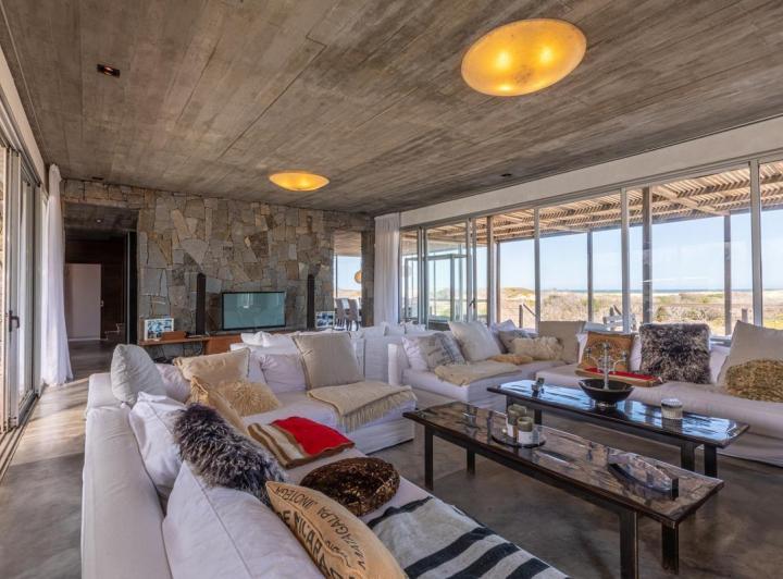 Foto de Casa sobre la playa en alquiler, Santa Monica, José Ignacio, imagen 1