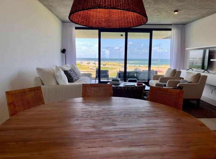 Foto de Vista al mar en frente a la playa Manantiales, Aldeana, imagen 4