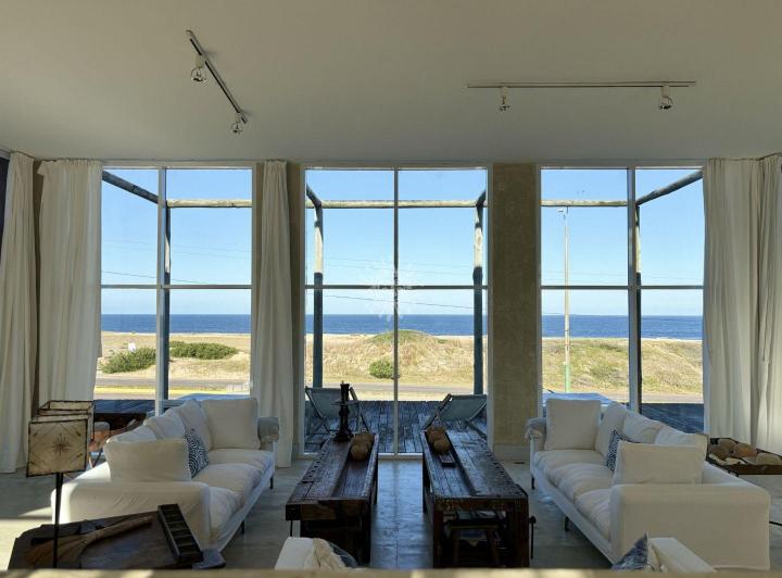 Foto de Casa en alquiler primera linea al mar Montoya 4 dormitorios, imagen 4