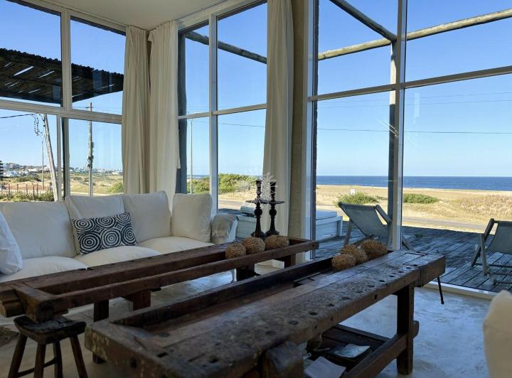 Foto de Casa en alquiler primera linea al mar Montoya 4 dormitorios, imagen 1