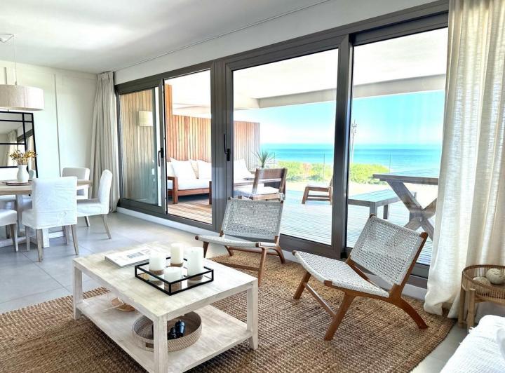 Departamento en frente al Mar Moorea Bay Manantiales