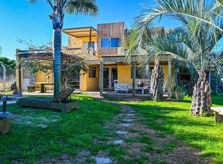 Casa del Águila en Alquiler  6 Dormitorios, Piscina y Gym 5