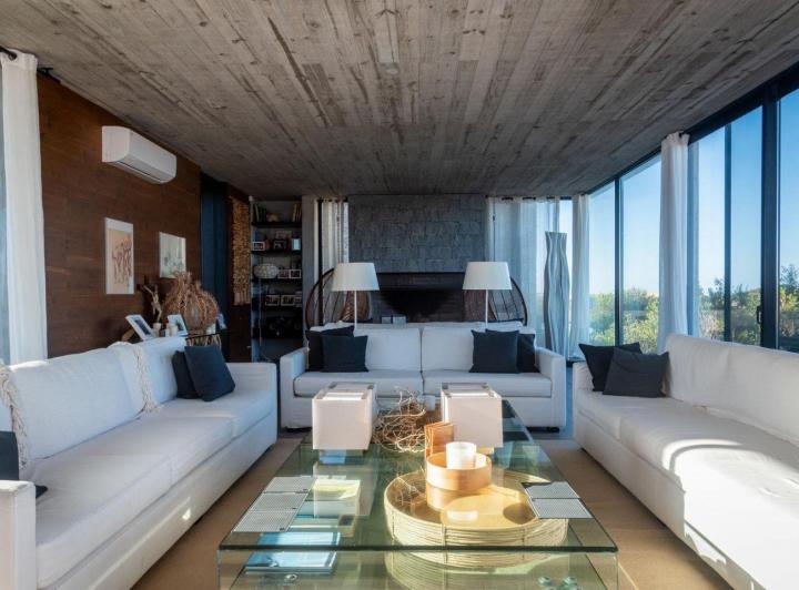 Casa en alquiler sobre la playa en Arenas de José Ignacio 2