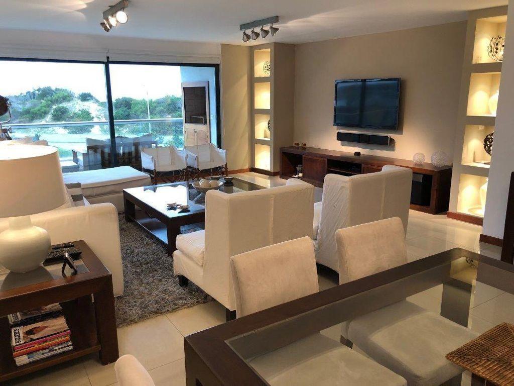 Foto de 3 DORMITORIOS | PLAYA BRAVA Ref: 10725, imagen 4