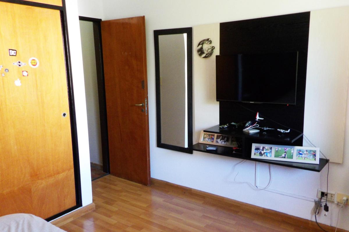 Foto de VENTA TRIPLEX 3 DORMITORIOS CARAPACHAY, imagen 4