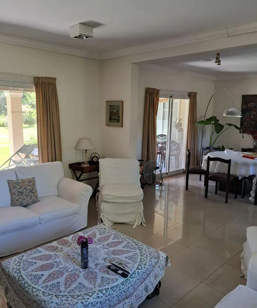 VENTA EXCEPCIONAL CHALET EN BARRIO LAS LILAS VILLA ROSA PILAR 5