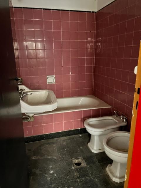 Foto de REAL OPORTUNIDAD DE 2 AMBIENTES A MEJORAR ALMAGRO APTO PROFESIONAL, imagen 3