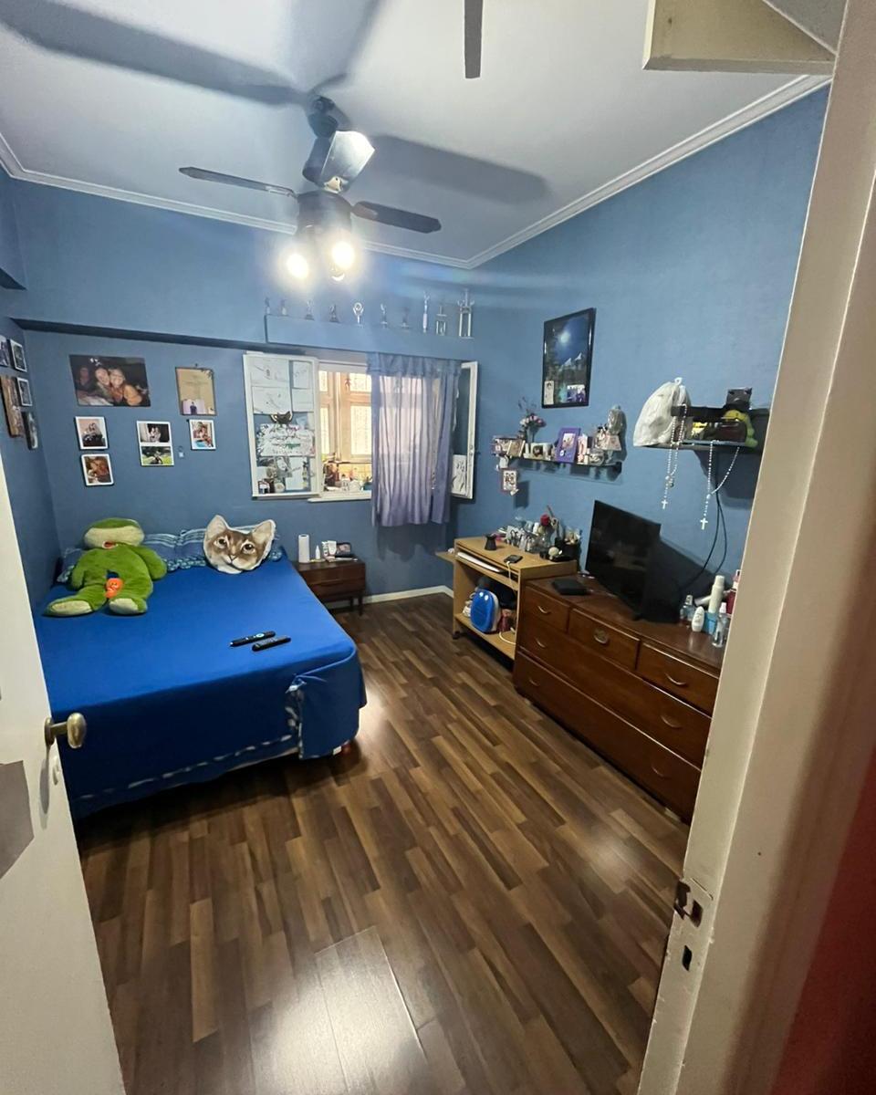 Foto de Departamento 3 Amb C/dep Segundo Piso Por Escalera Con Amplia Terraza, imagen 2