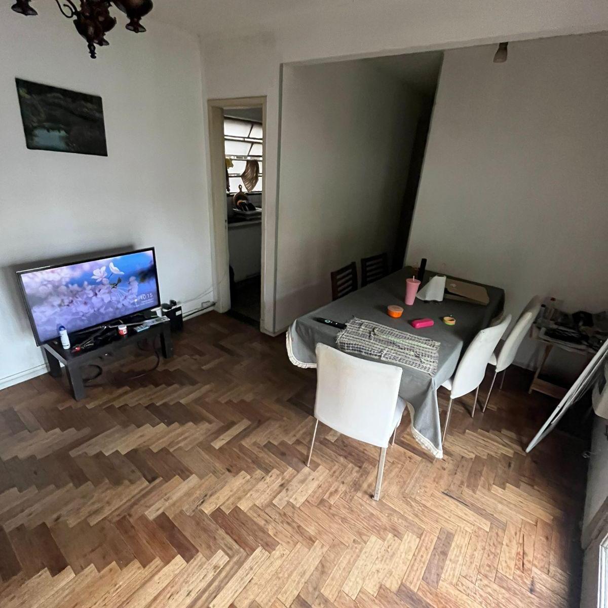 Foto de ¡Oportunidad! Venta de Departamento de 4 Ambientes con Balcón en, imagen 3