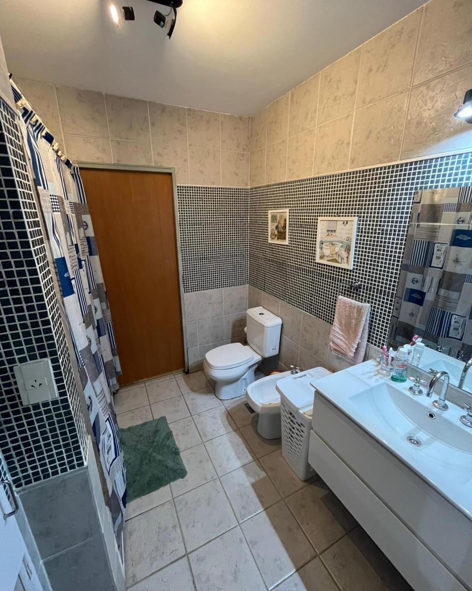 Casa/ph 5 Ambientes Cochera Jardín - Piscina Venta Parque Cha 1