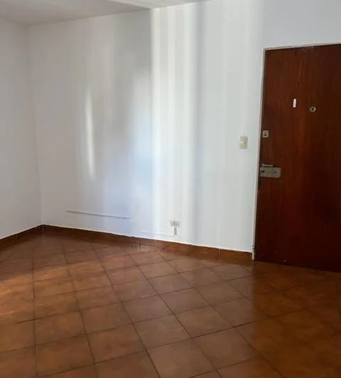Foto de MUY LINDA UNIDAD DE 2 AMBIENTES - REAL OPORTUNIDAD - IDEAL INVERSOR, imagen 3