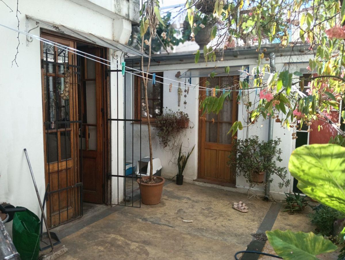 Casa Lote Propio 4 Ambientes Reciclada Patio, Terraza Y Quincho Paternal