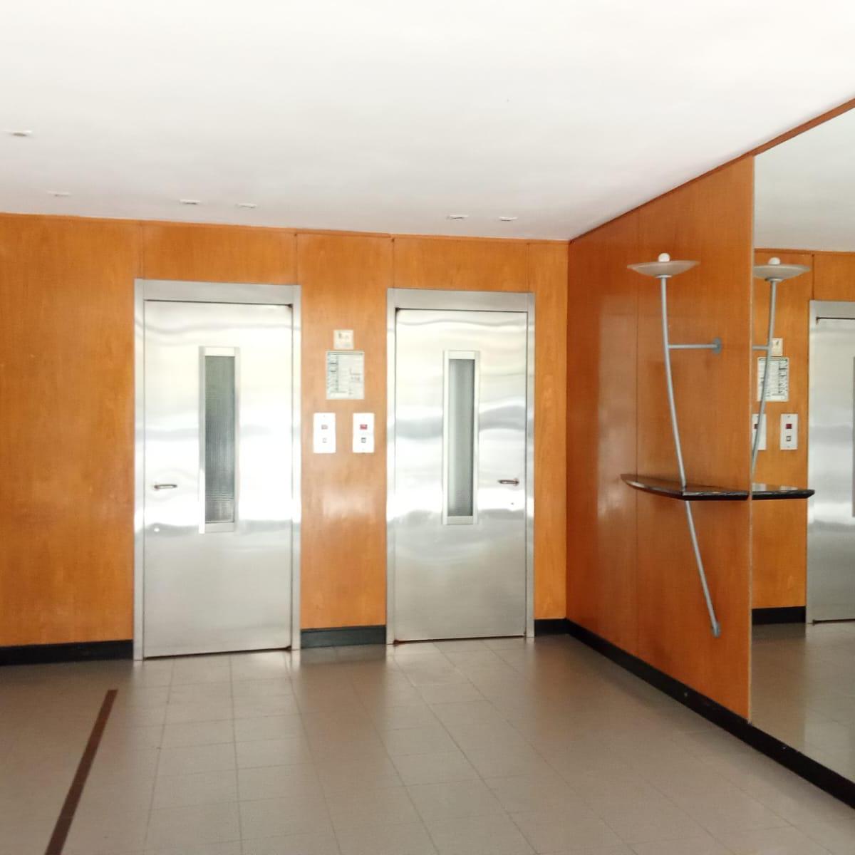 Departamento 4 Ambientes Al Frente con Balcón, Baulera y Espacio Guarda - Coche 3