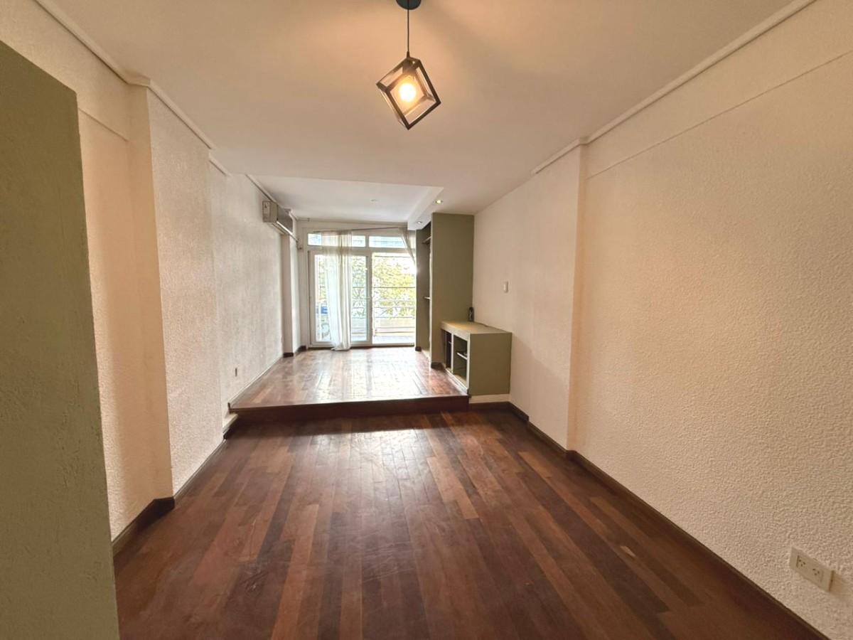 Foto de Mono ambiente al frente con balcón. Departamento de un ambiente en Belgrano!!!, imagen 4