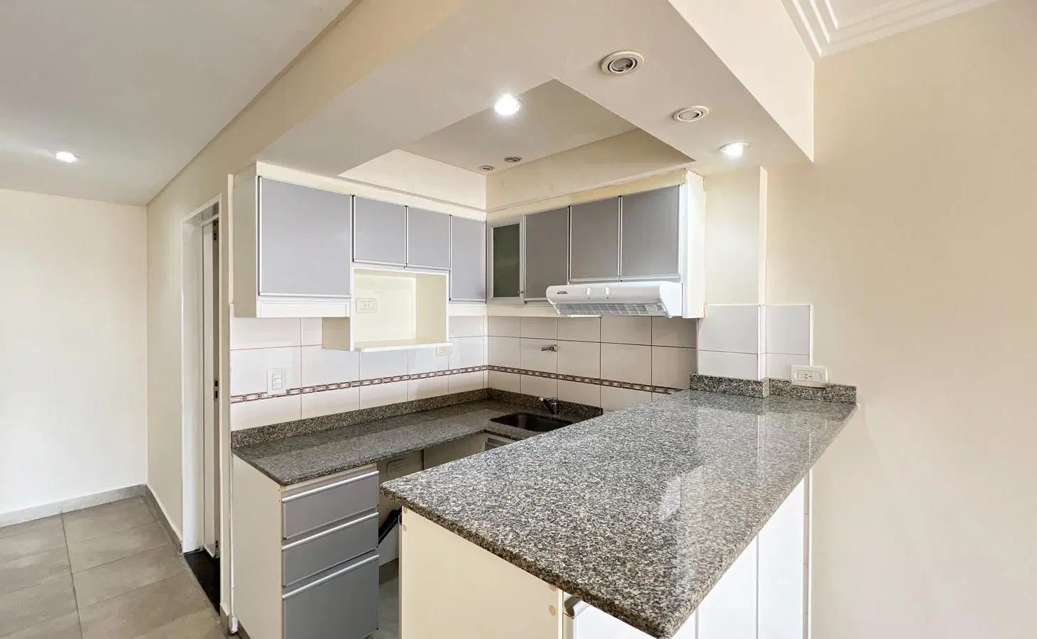Departamento 1 ambiente al frente con balcón en Floresta APTO CREDITO!!! 5