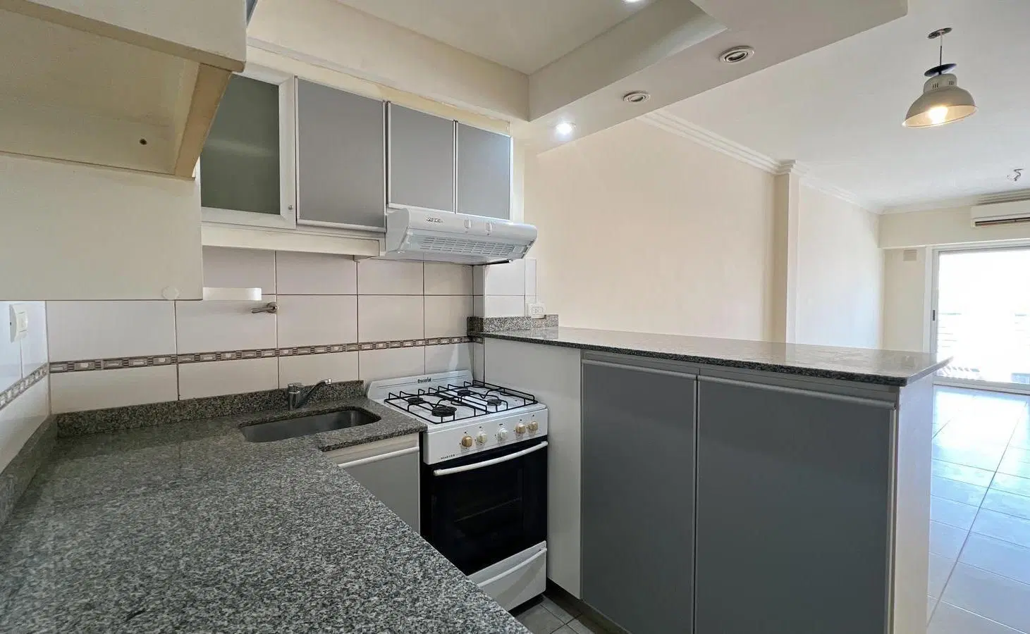 Departamento 1 ambiente al frente con balcón en Floresta APTO CREDITO!!! 5