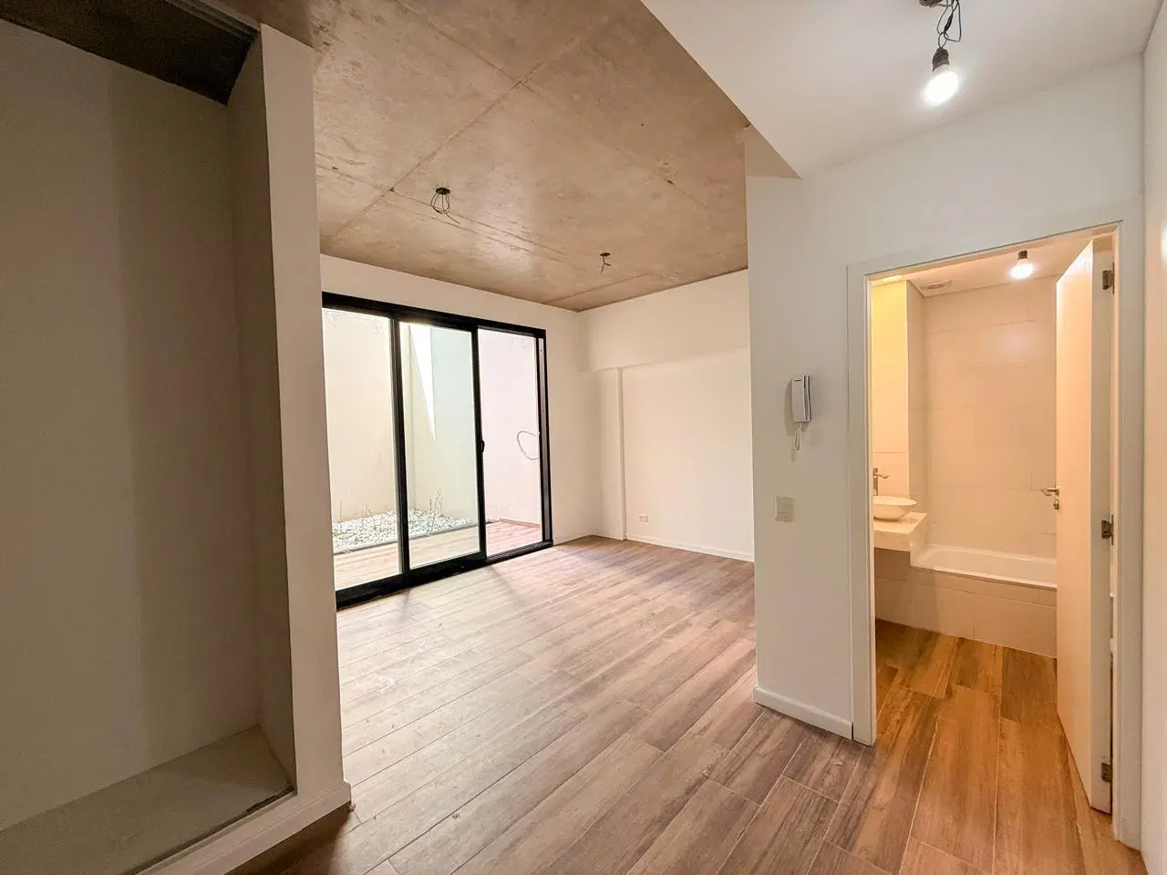 MONOAMBIENTE A ESTRENAR CON PATIO - APTO PROFESIONAL – DOHO, VILLA URQUIZA / OFICINA/ CONSULTORIO 3
