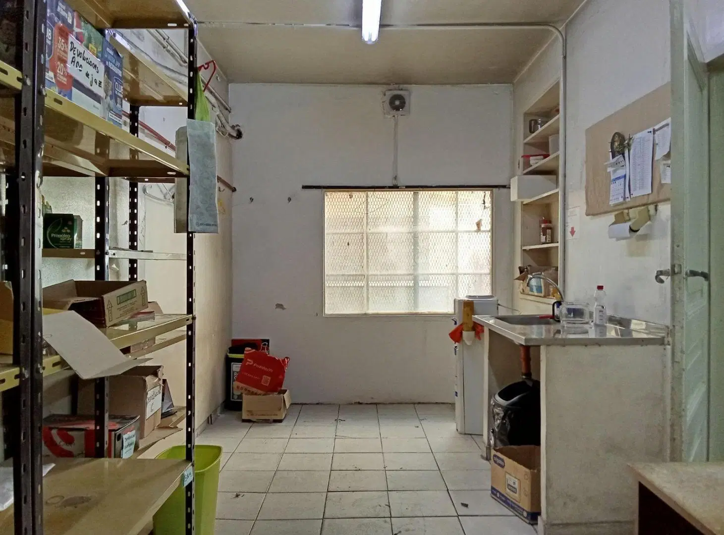 Amplio local comercial en alquiler en Villa urquiza, sobre avenida Monroe!! Oportunidad, apto para t 5