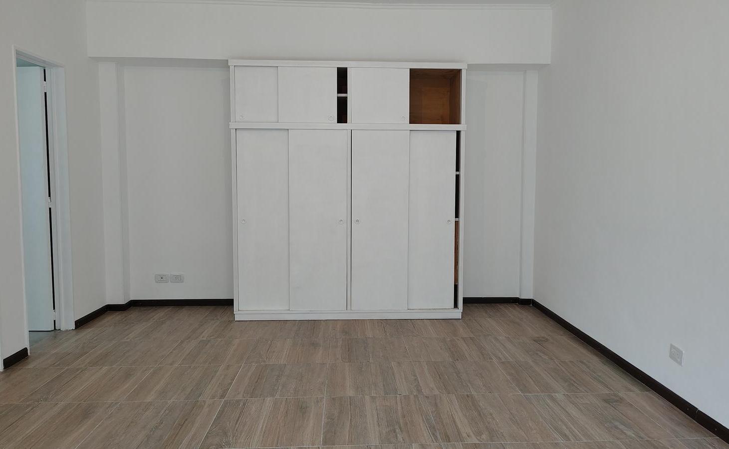 Foto de Departamento monoambiente al frente en alquiler. 1 ambiente Villa Del, imagen 4