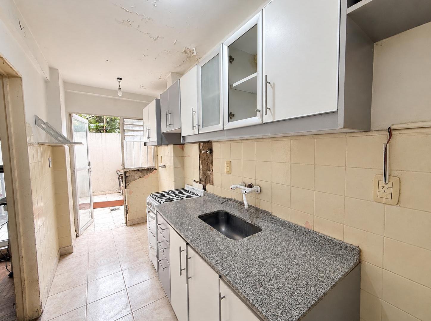 Foto de Departamento 2 ambientes con patio en VENTA en Villa Urquiza, imagen 2