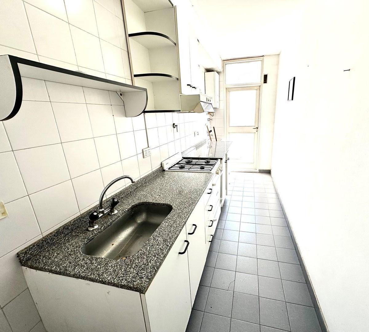 Departamento en Venta en Avellaneda, G. B. a. Zona Sur, Argentina 1