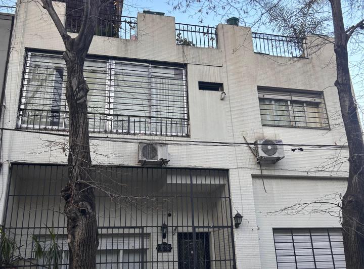 Casa con terraza y parrilla 2