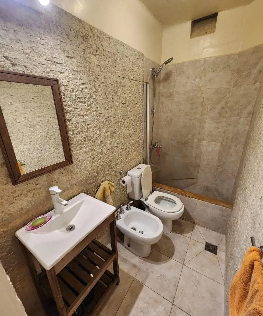 Casa con quincho y terraza 4