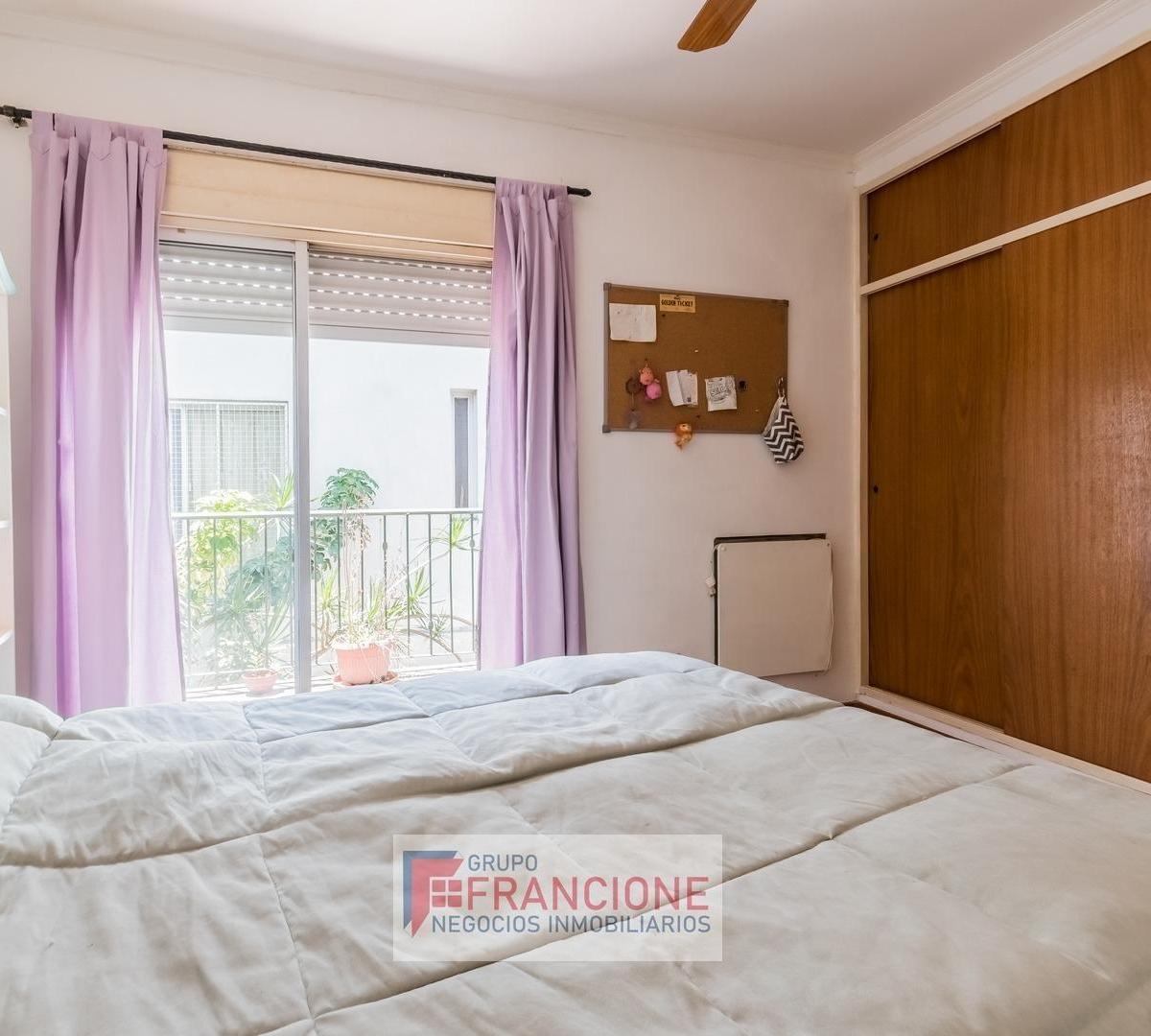 Casa 6amb Lote Propio C/coch. Velez Sarfield 3