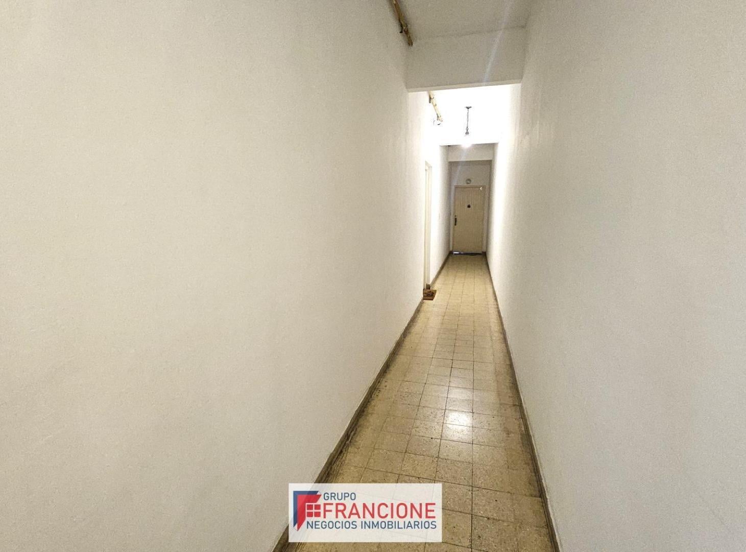 Foto de Amplio Depar 3 Amb c/Baño servicio. Villa Crespo. Excelente, imagen 5